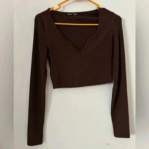 SHEIN Dark Brown Long Sleeve Crop Top - Trendy & Comfortable